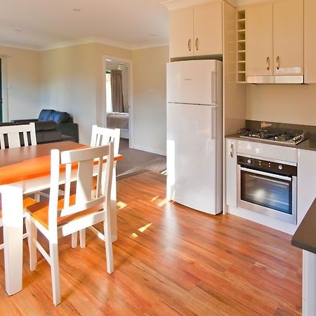 فندق Wagga Wagga Beach Caravan Park الغرفة الصورة