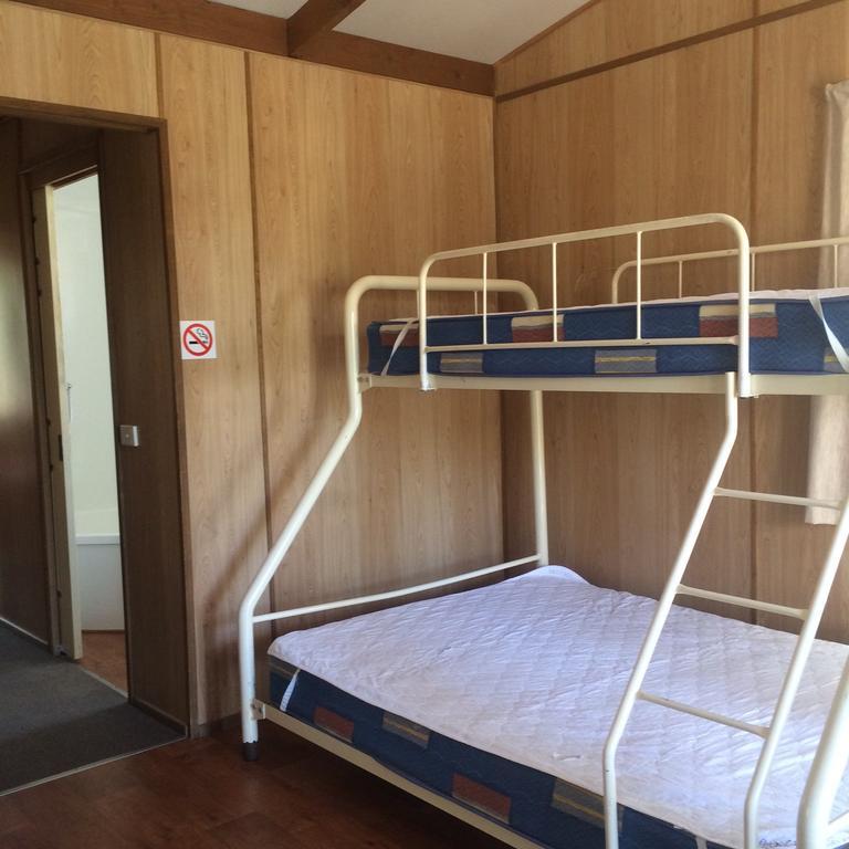 فندق Wagga Wagga Beach Caravan Park الغرفة الصورة