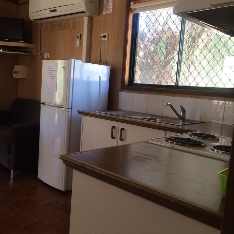 فندق Wagga Wagga Beach Caravan Park الغرفة الصورة