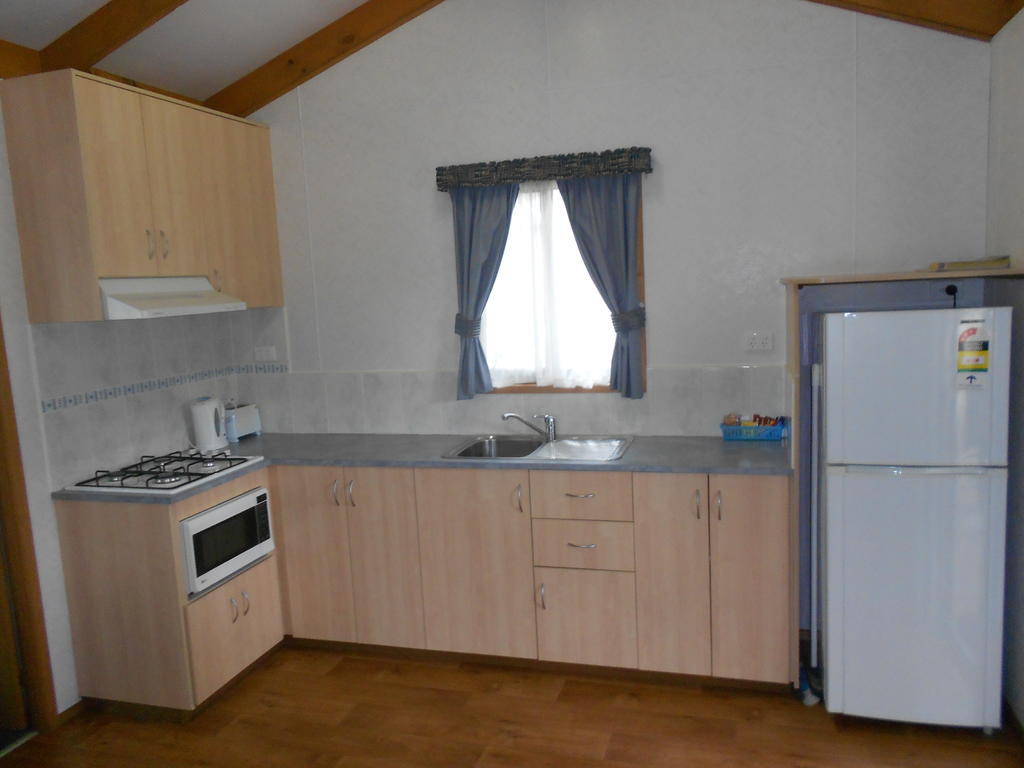 فندق Wagga Wagga Beach Caravan Park الغرفة الصورة