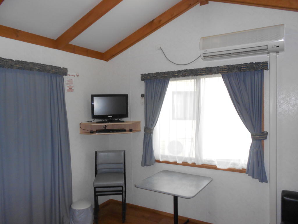 فندق Wagga Wagga Beach Caravan Park الغرفة الصورة