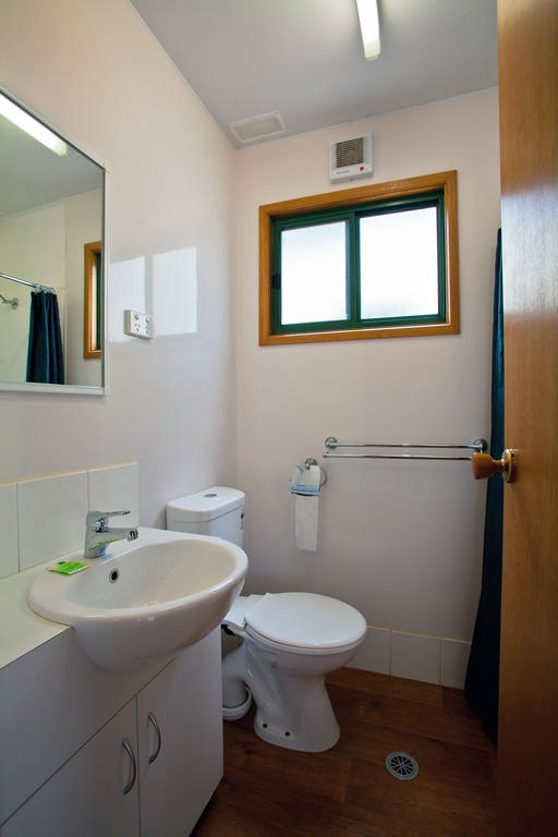 فندق Wagga Wagga Beach Caravan Park الغرفة الصورة